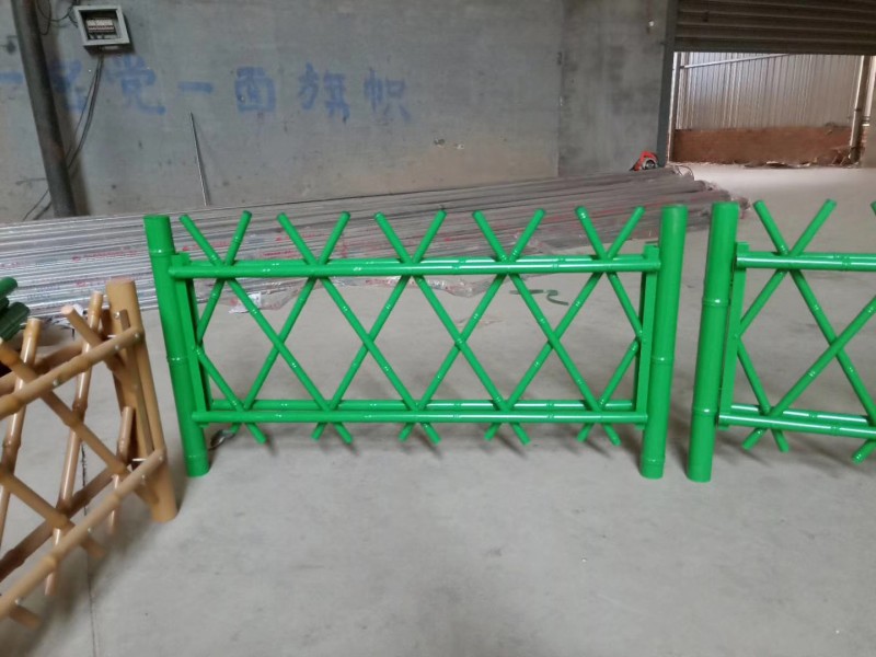 仿竹护栏网